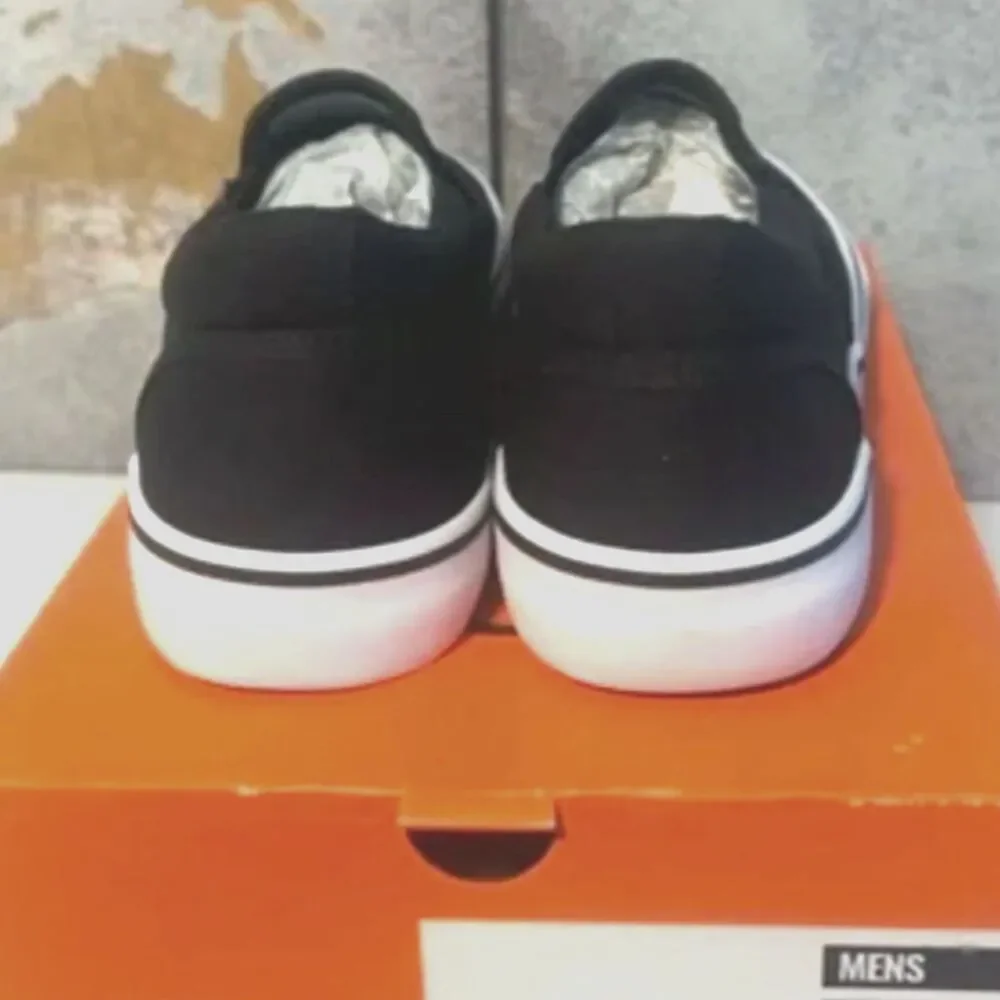 Size: 9 Canvas Lugz Slip-on Shoes Blk & White. Sammy Canvas . Chaps . New in Box